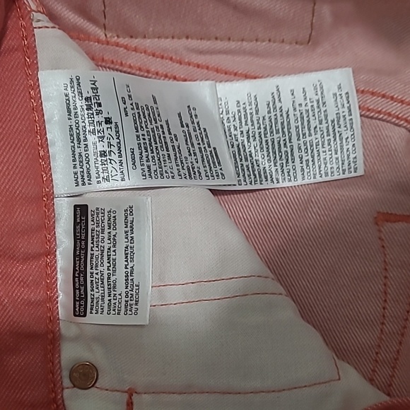 Levi's 501s Women's Coral Jeans - Picture 3 of 5